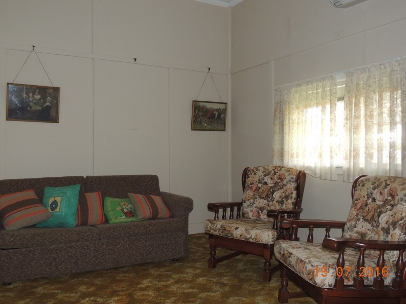 8A Camp St, Coonabarabran NSW 2357