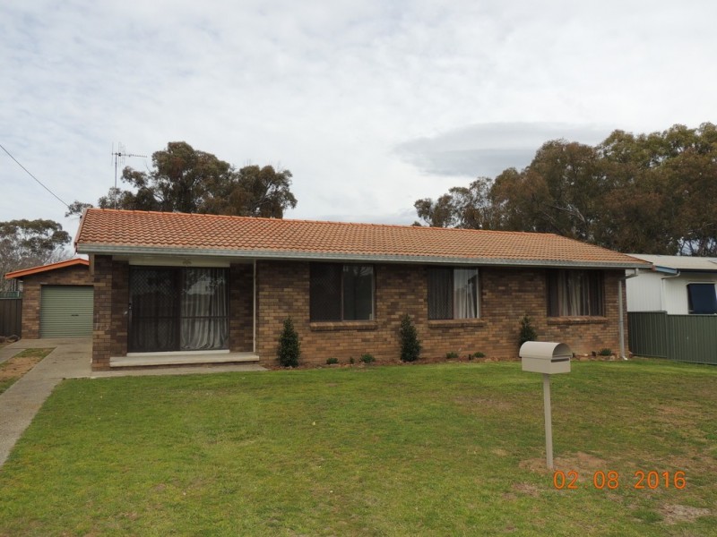 116 Cassilis St, Coonabarabran NSW 2357