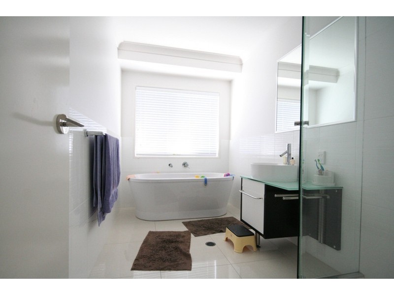 Sinnamon Park QLD 4073