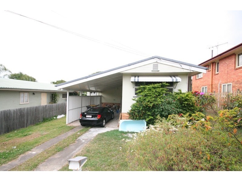 Holland Park QLD 4121