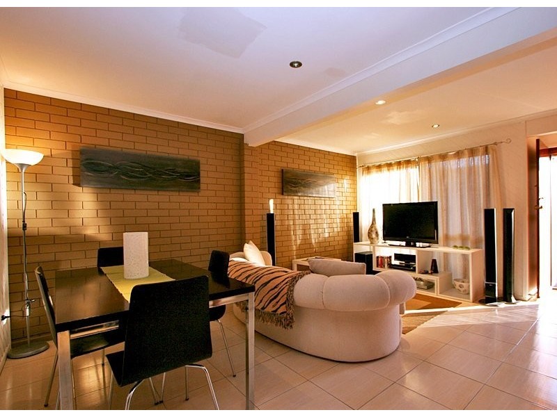 26 Charles Street, Logan Central QLD 4114