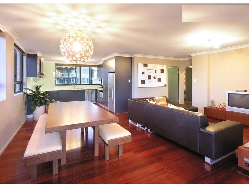 83 O’Connell Street, Kangaroo Point QLD 4169