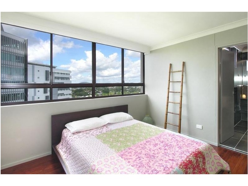 83 O’Connell Street, Kangaroo Point QLD 4169