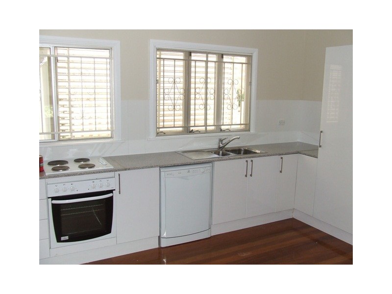 Holland Park West QLD 4121