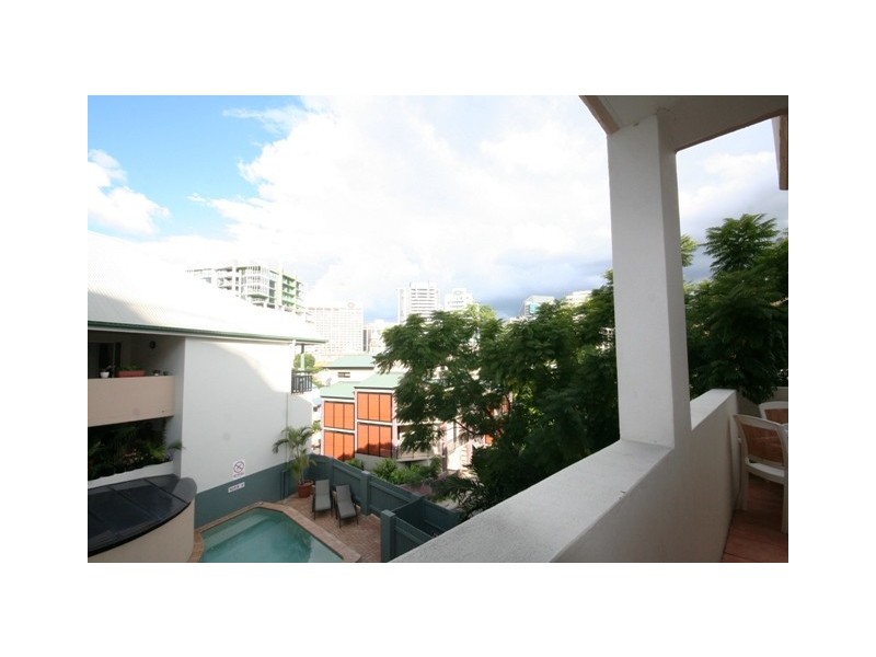 9/40 Sedgebrook Street, Spring Hill QLD 4000