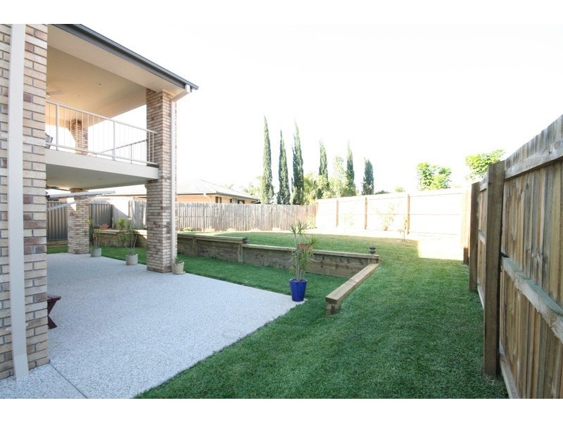 Sinnamon Park QLD 4073