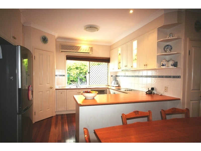 7 Amadeus Place, Westlake QLD 4074