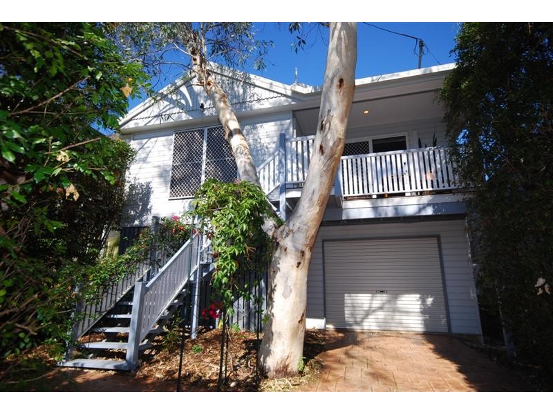 28 Kintore Street, Annerley QLD 4103