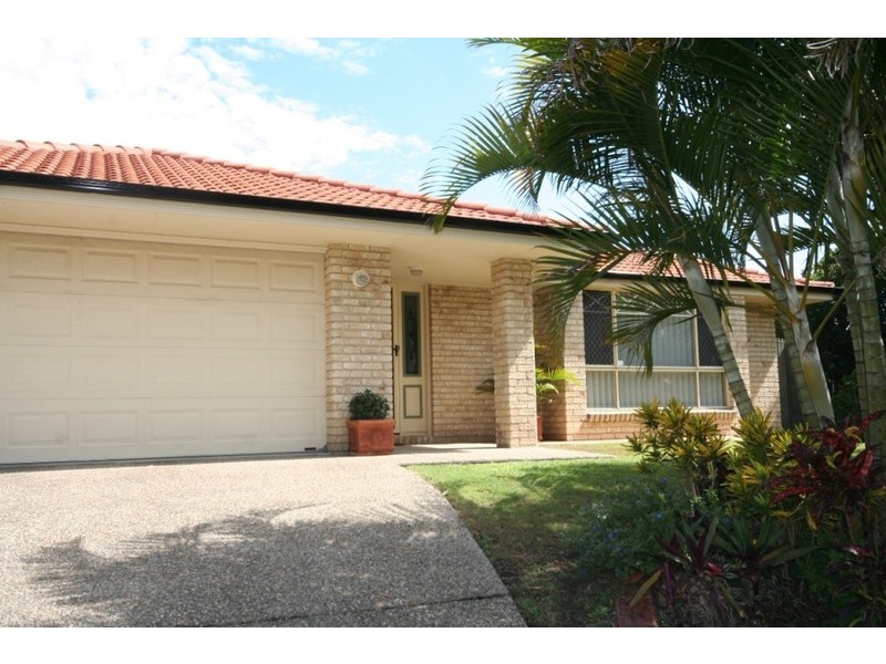 5  Swallow Place, Sinnamon Park QLD 4073