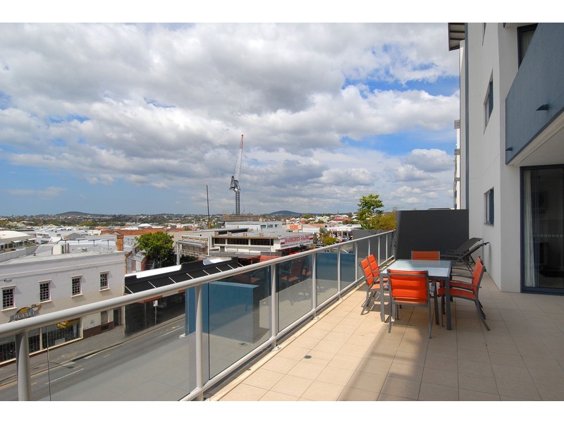 Woolloongabba QLD 4102