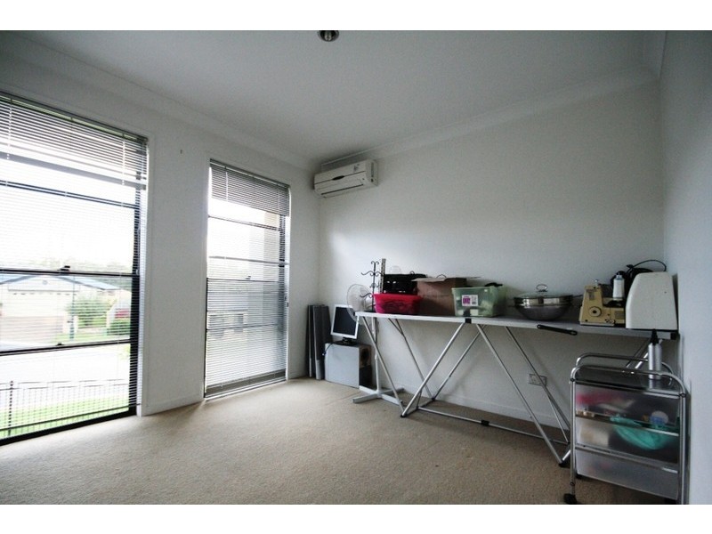 6 Ash Court, Carindale QLD 4152