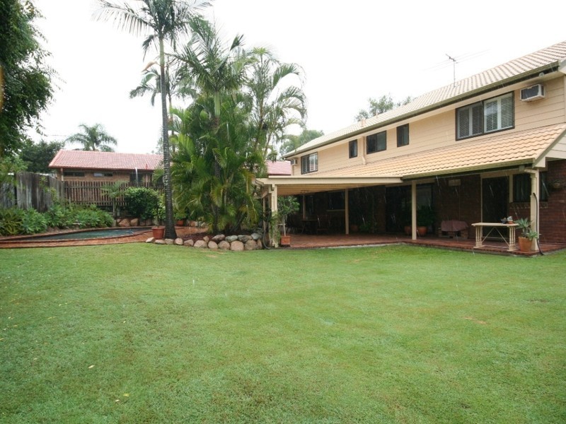 272  Horizon Drive, Westlake QLD 4074