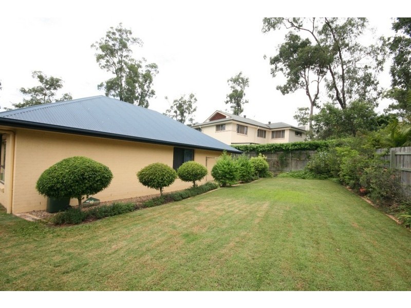 Sinnamon Park QLD 4073