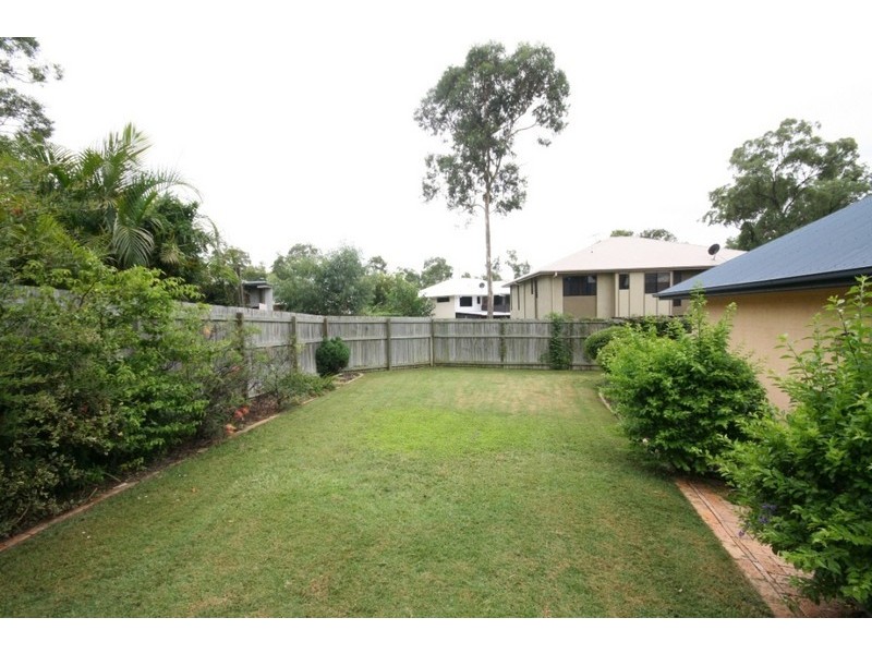 Sinnamon Park QLD 4073