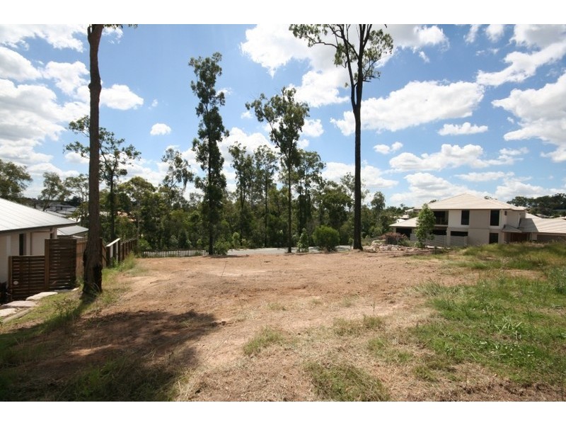 Seventeen Mile Rocks QLD 4073