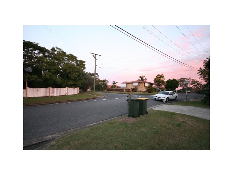 12 Kambala Street, Everton Park QLD 4053