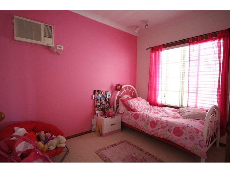 Seventeen Mile Rocks QLD 4073