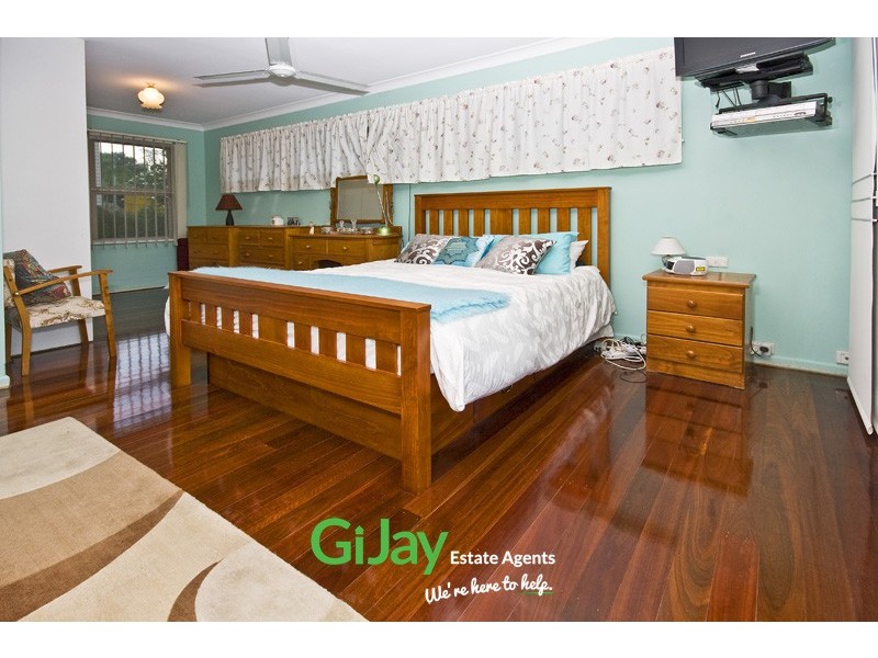 12 Tarling St, Sunnybank Hills QLD 4109