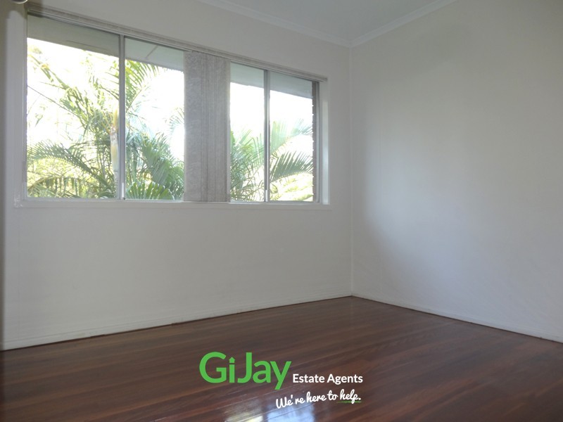 911 Cavendish Rd, Mount Gravatt East QLD 4122