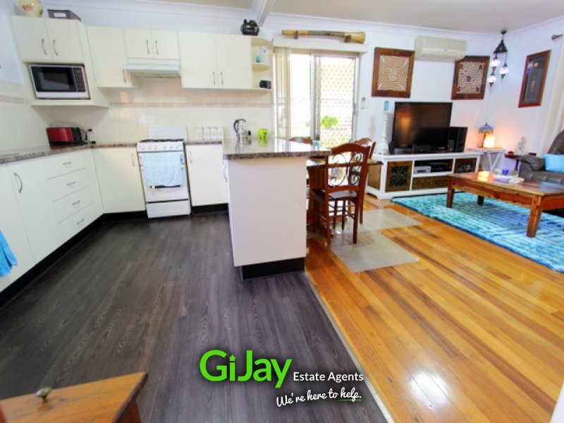 128 Mayes Ave, Kingston QLD 4114
