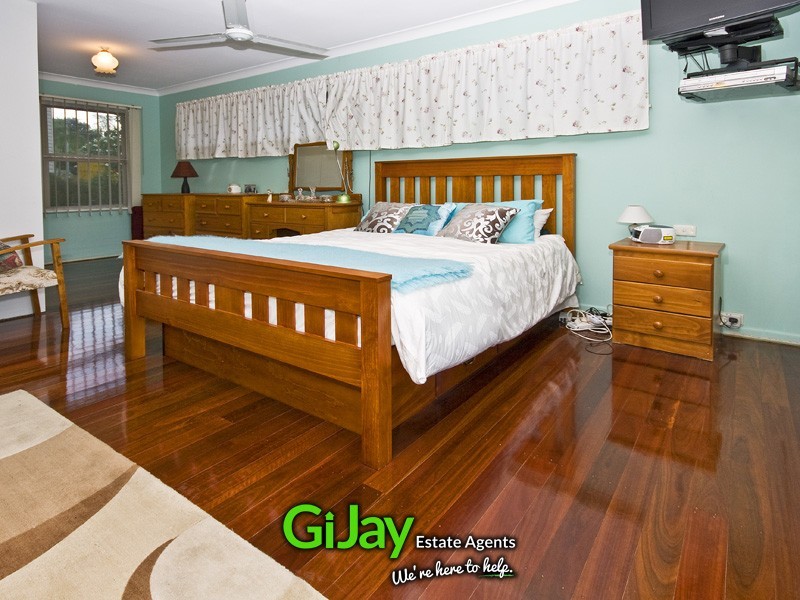 12 Tarling St, Sunnybank Hills QLD 4109