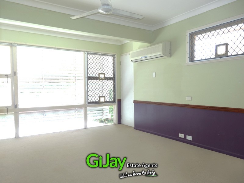 12 Tarling St, Sunnybank Hills QLD 4109