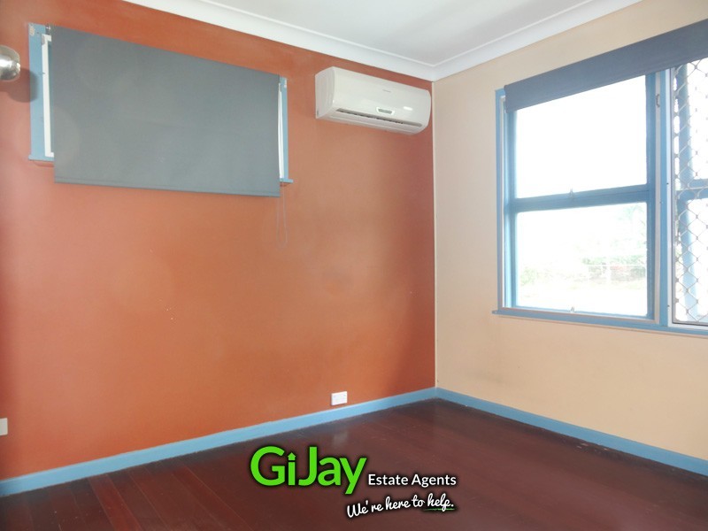 12 Tarling St, Sunnybank Hills QLD 4109