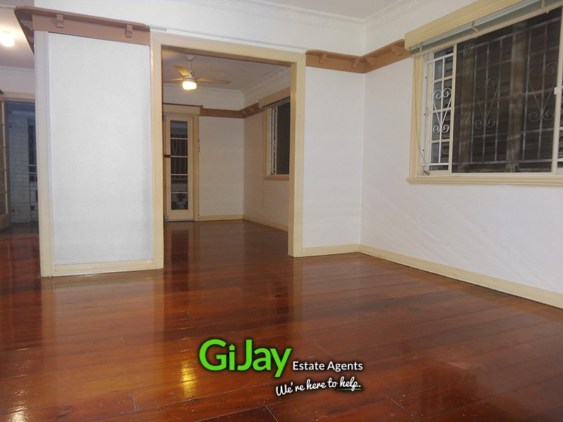 12 Rise St, Mount Gravatt East QLD 4122