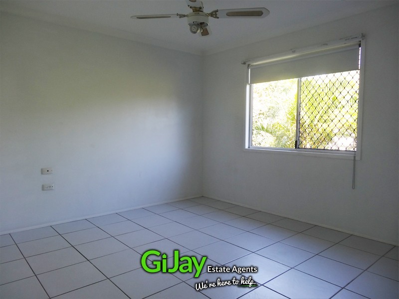 9 Oakdale St, Browns Plains QLD 4118