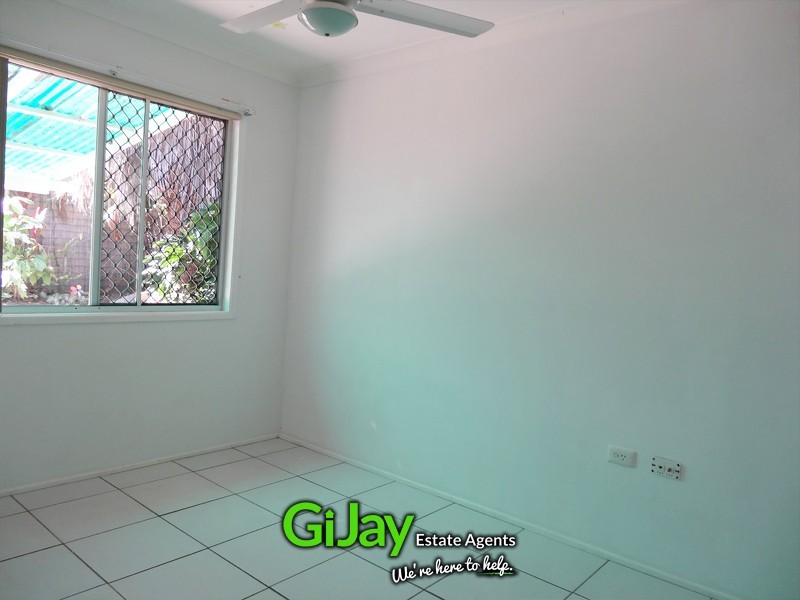 9 Oakdale St, Browns Plains QLD 4118