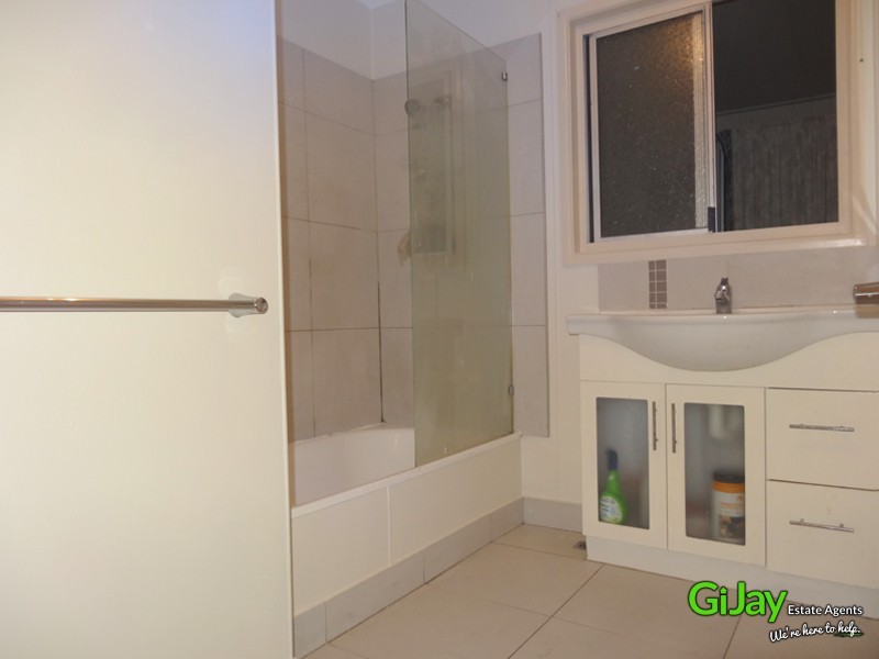 151 Juers St, Kingston QLD 4114