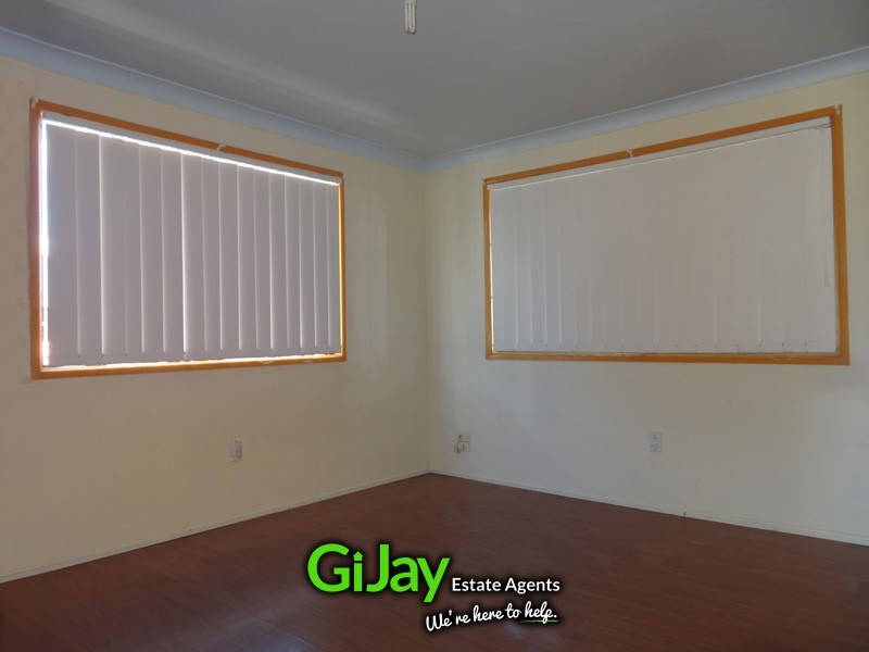 479 Warrigal Rd, Eight Mile Plains QLD 4113