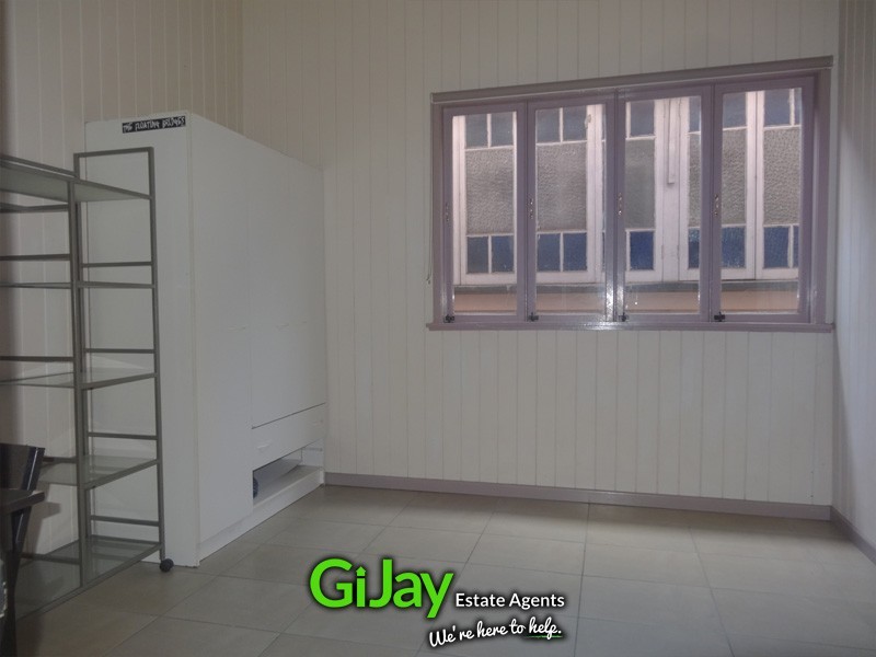 20 Latrobe St, East Brisbane QLD 4169