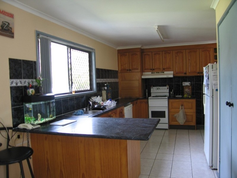 600 Middle Rd, Greenbank QLD 4124