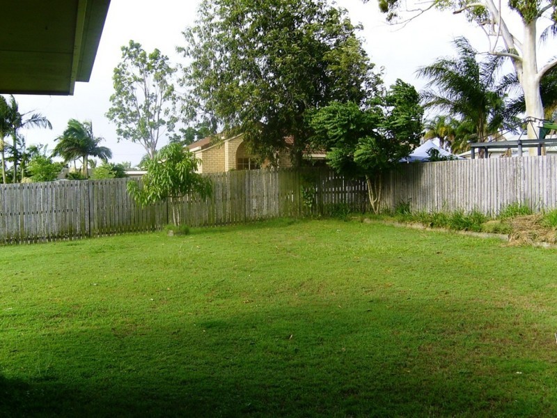 12 Debanie Court, Marsden QLD 4132