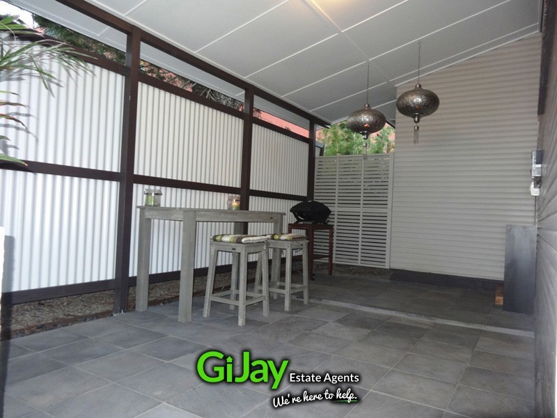 10 Perkins St, Upper Mount Gravatt QLD 4122