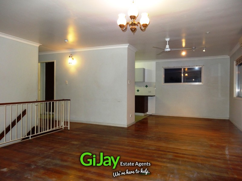 8 Kehoe St, Upper Mount Gravatt QLD 4122