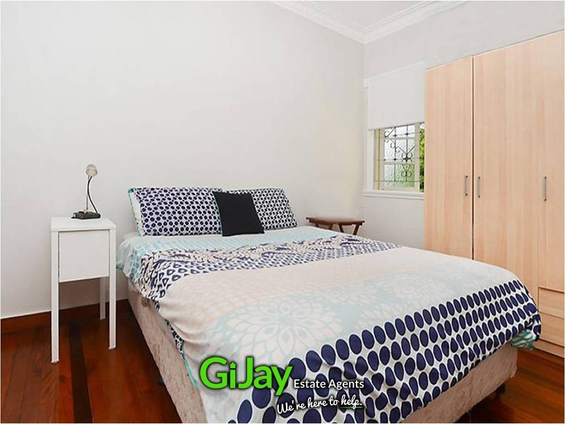 28 Loreburn St, Mount Gravatt QLD 4122