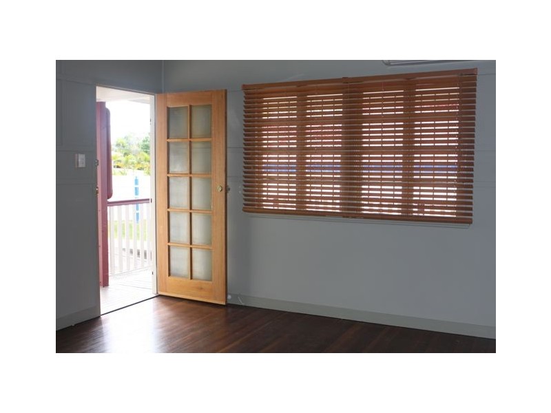 26 Rea St, Carina QLD 4152