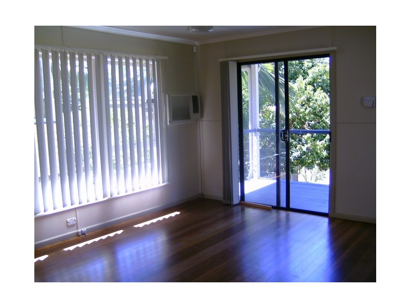 43 Willis St, Tarragindi QLD 4121