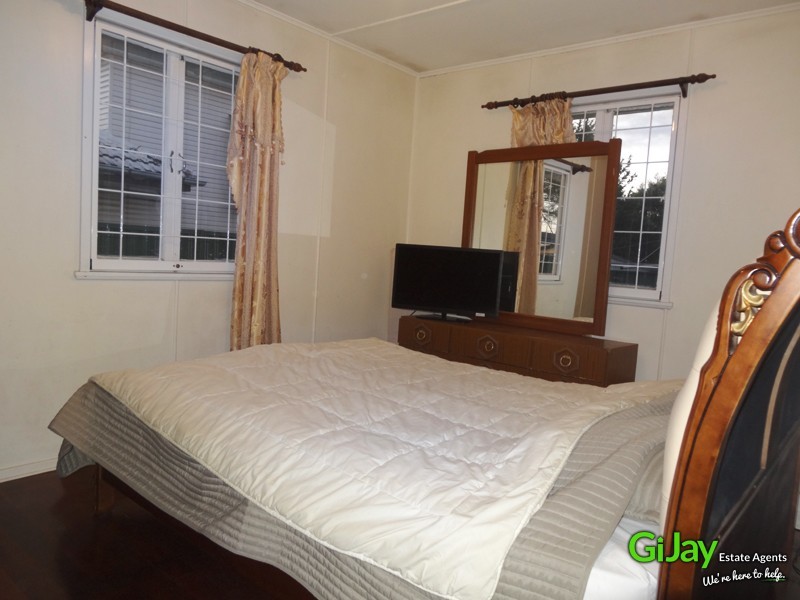 3 Burgess St, Salisbury QLD 4107