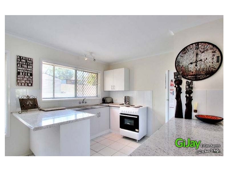 29 Lisbeth St, Springwood QLD 4127