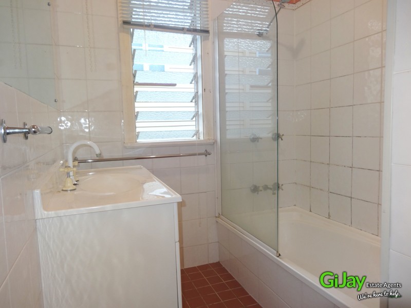 16 and 18 Perkins Street, Upper Mount Gravatt QLD 4122