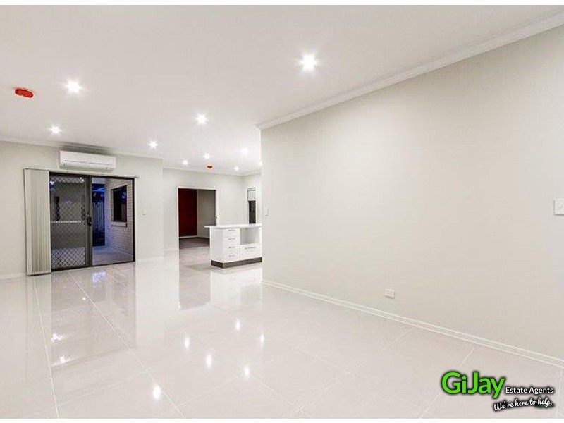 65 Tuckett Rd, Salisbury QLD 4107