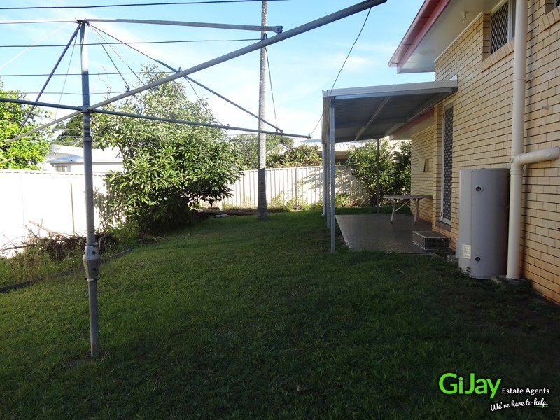 523 Mains Rd, Macgregor QLD 4109