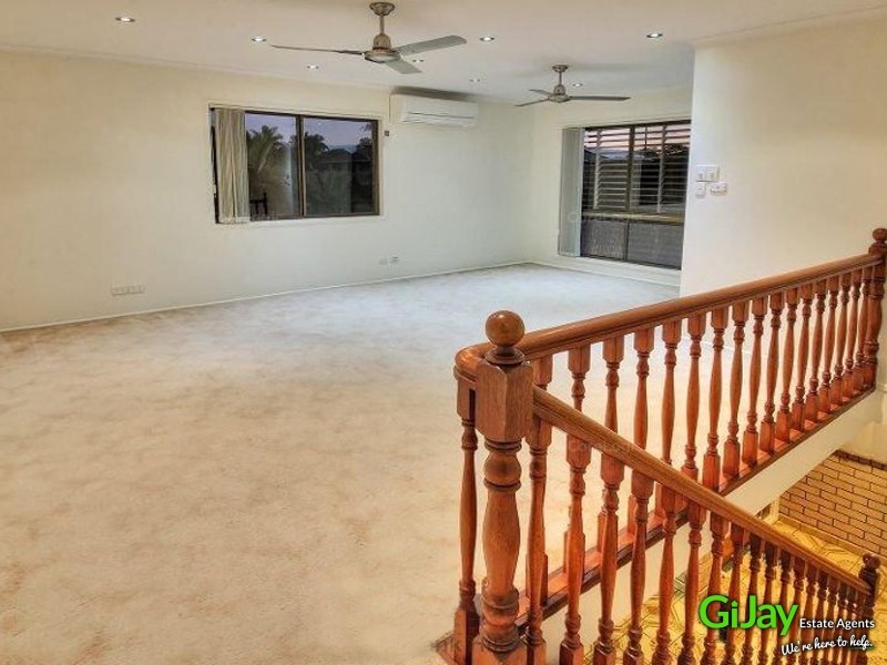 27 Angy St, Sunnybank Hills QLD 4109