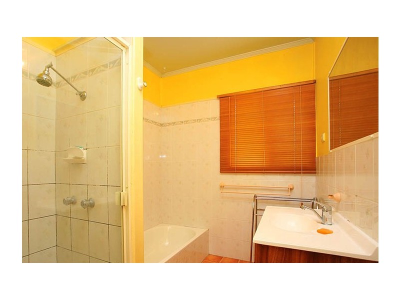 32 Luprena Street, Mansfield QLD 4122