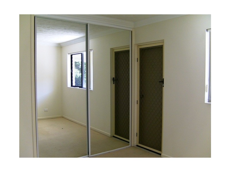 19/11-15 Dansie Street, Greenslopes QLD 4120