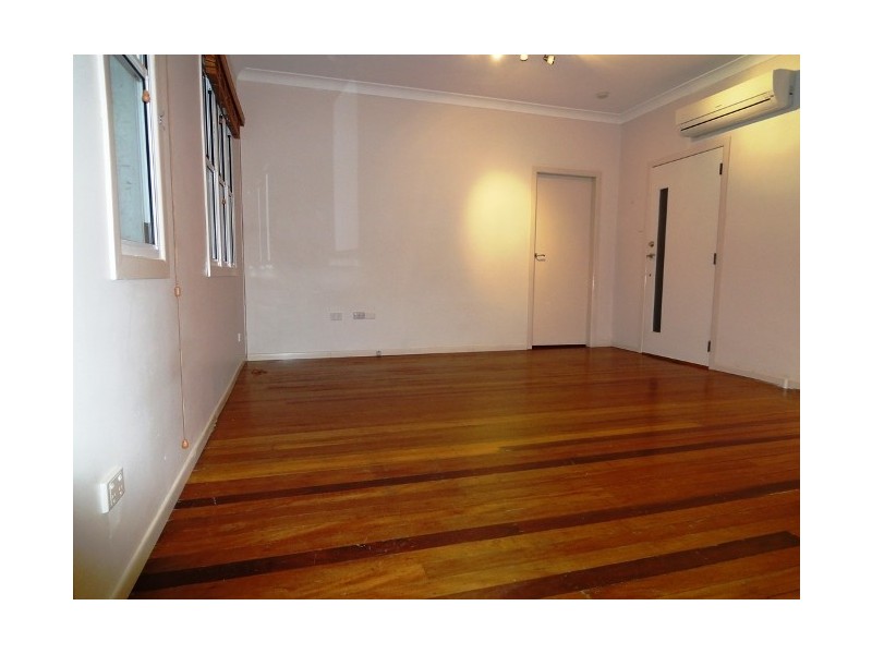 11 Lindwall Street, Upper Mount Gravatt QLD 4122