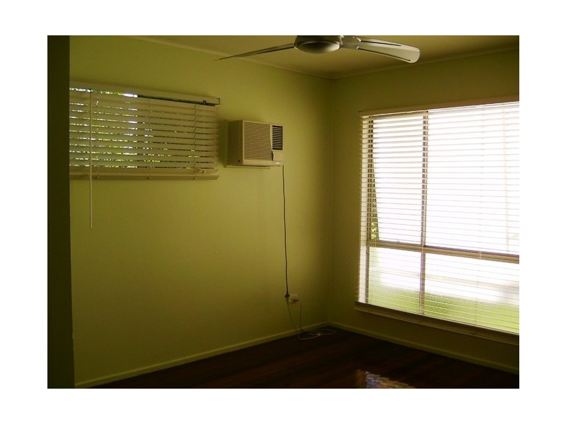 9 Fair Street, Wishart QLD 4122